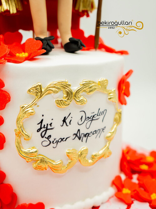 Anneanne Temalı Pasta