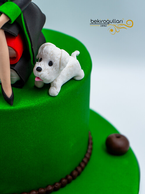 Avukat Kadın Figürlü Konsept Pasta