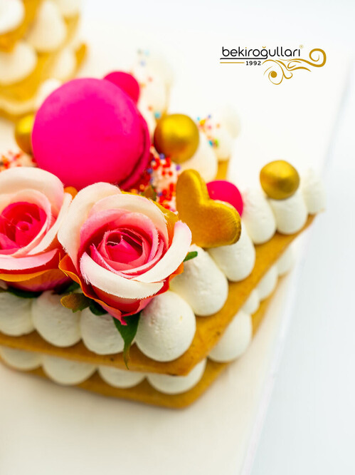 C Harfi Meyveli Konsept Pasta