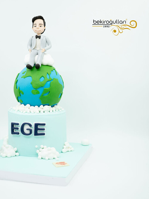 Dünya Temalı Butik Pasta