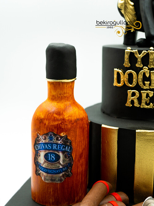 Erkek Model Konsept Pasta