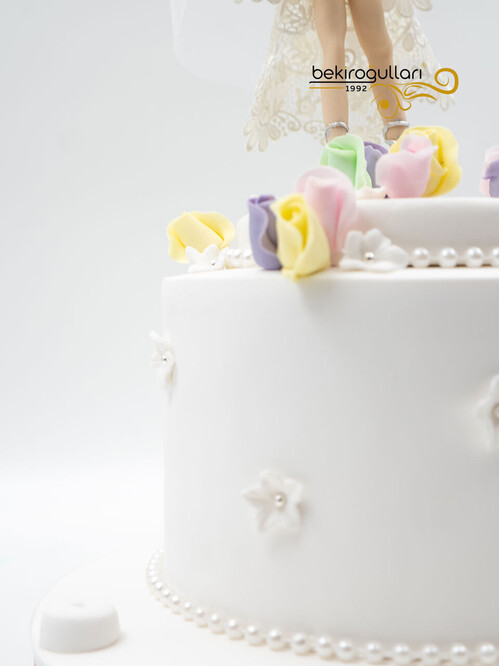 Gelin Figür Konsept Pasta