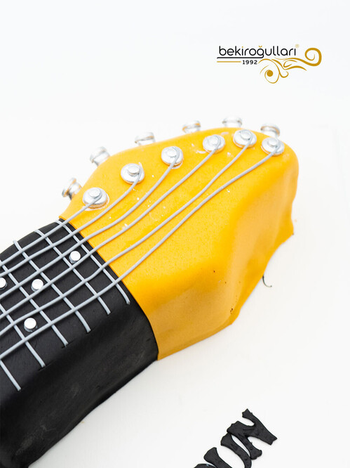 Gitar Temalı Konsept Pasta