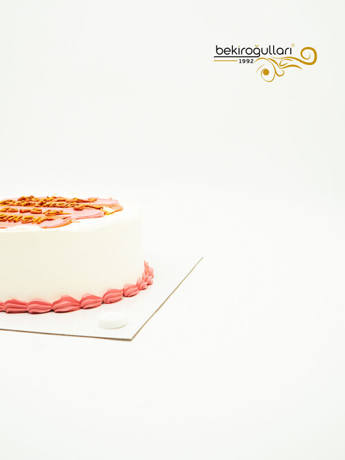 Gold Detaylı Sıvama Pasta