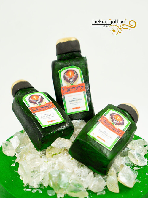 İçecek Temalı Butik Pasta