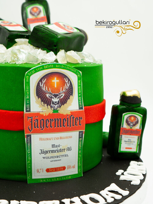 İçecek Temalı Butik Pasta