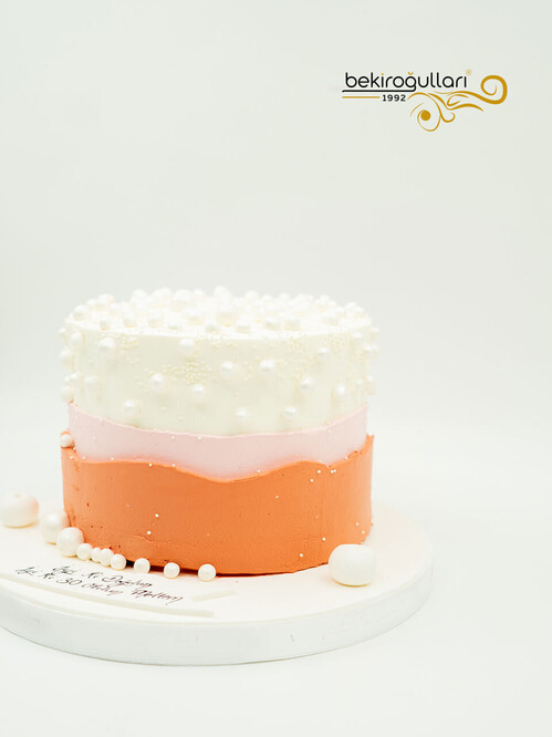 İnci Taneleri Pasta