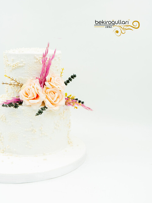 İnci Taneli Butik Pasta