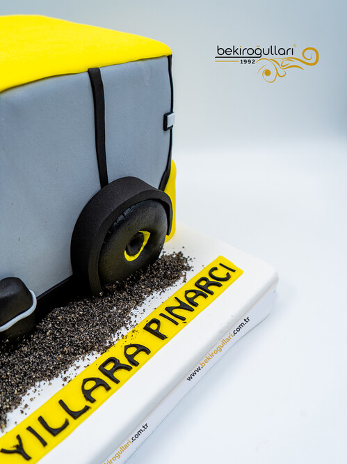 İş Makinesi Temalı Konsept Pasta