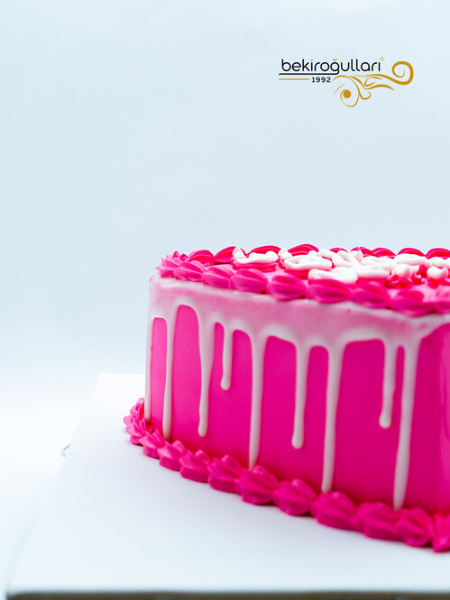 Kalp Şeklinde Naked Konsept Pasta