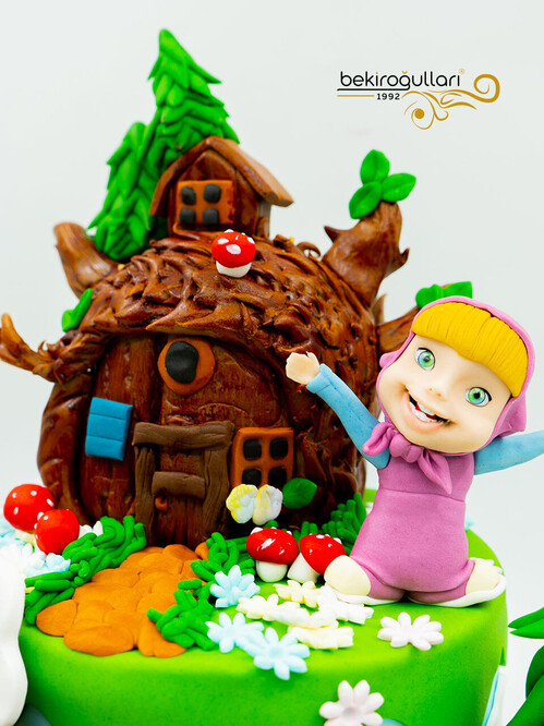 Koca Ayı ve Maşa Pasta