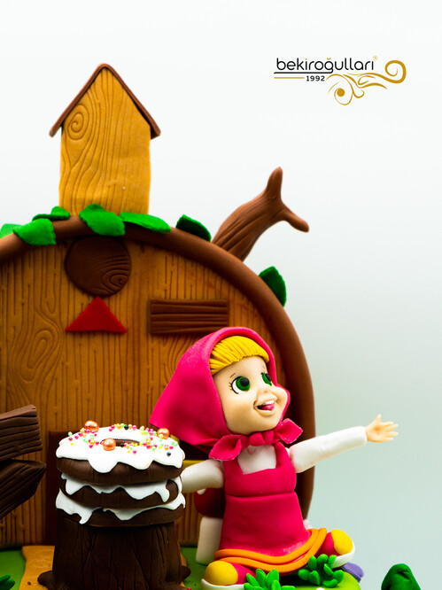 Küçük Kız Ayı Model Konsept Pasta