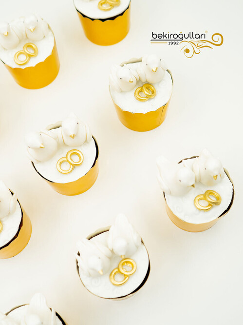 Kuş Detaylı Model Cupcake