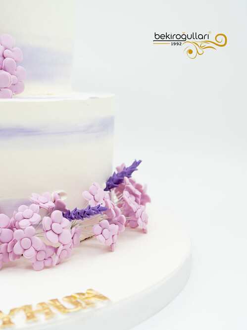 Lila Naked Konsept Pasta