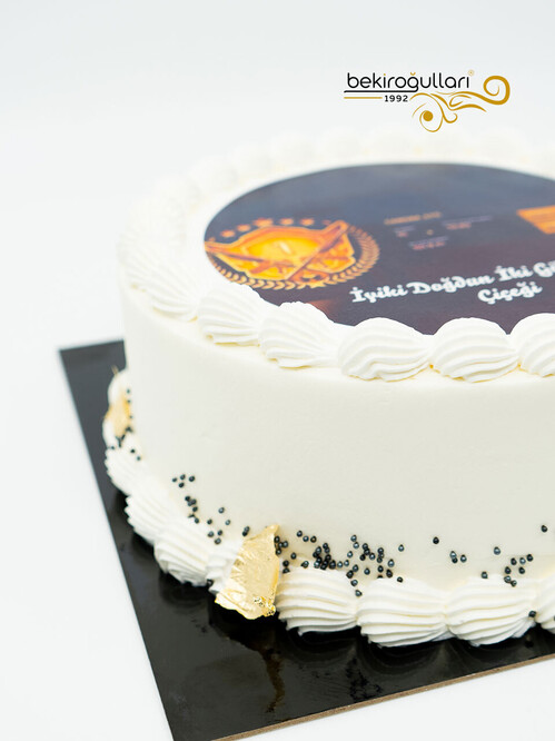 Logolu Yuvarlak Pasta