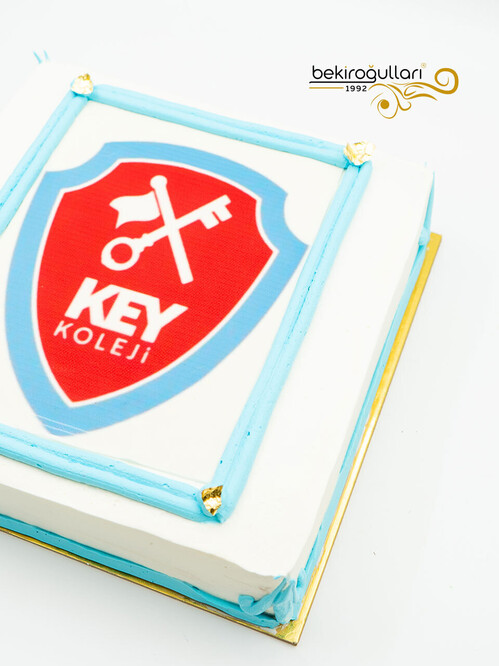 Okul Logosu Resimli Pasta