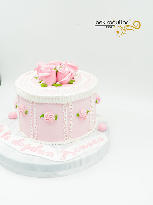 Pembe Çiçek Butik Pasta