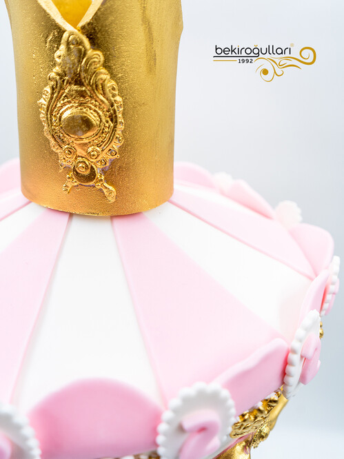 Pembe Renkli Atlı Karınca Temalı Pasta