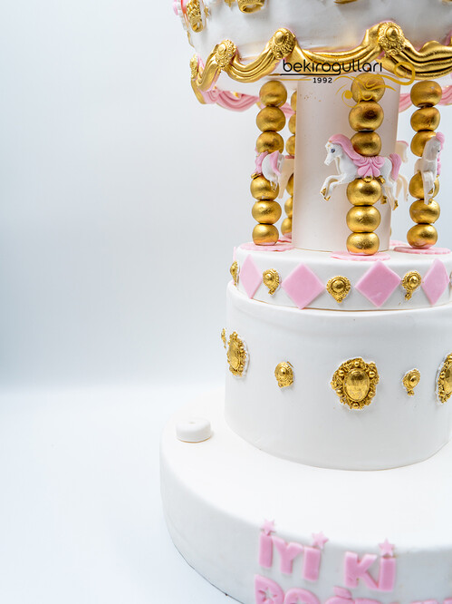 Pembe Renkli Atlı Karınca Temalı Pasta