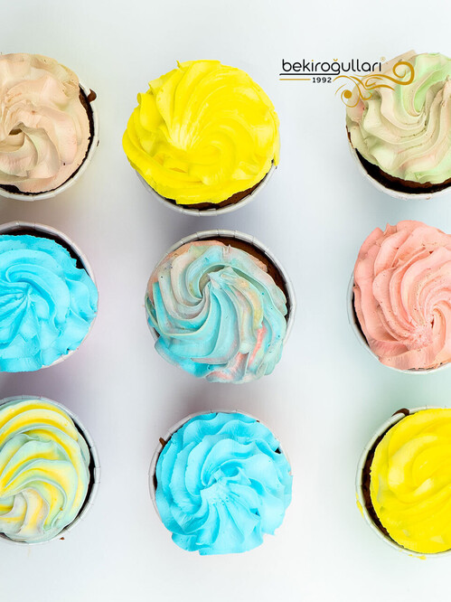 Renkli Cupcake
