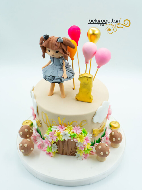 Renkli Kız Çocuk Konsept Pasta