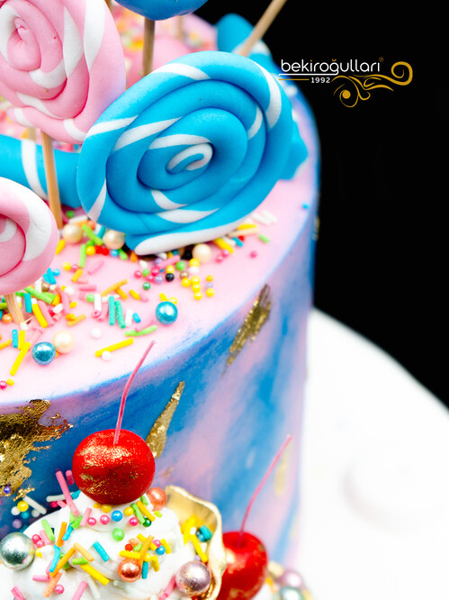 Renkli Şekerler Model Konsept Pasta