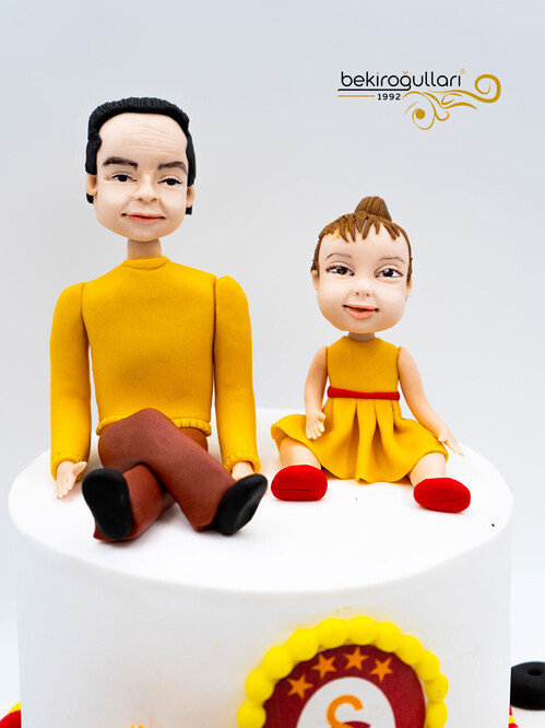 Sarı Kırmızı Tarafta Konsept Pasta