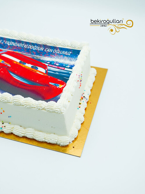 Şimşek Mqueen Resimli Pasta