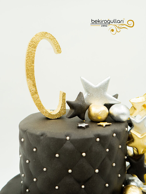 Siyah Yıldızlı Butik Pasta