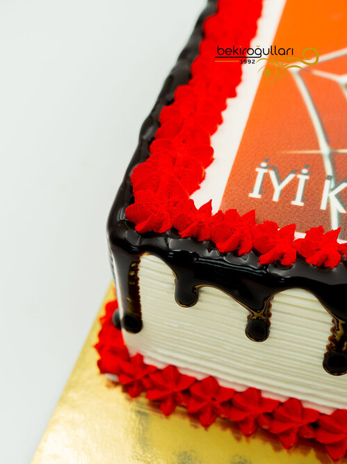 Spiderman Kare Resimli Pasta