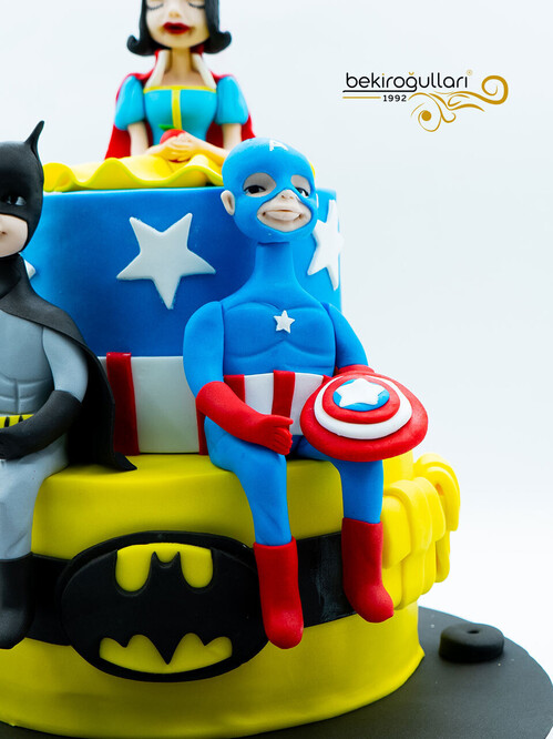 Süper Kahramanlar Konsept Pasta