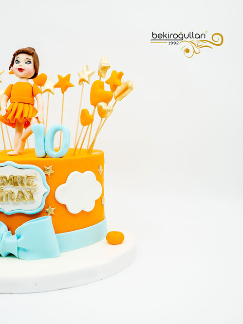 Turuncu Kalpli Figür Pasta