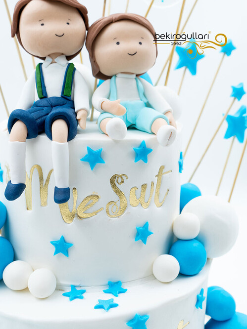 Yıldız Süslemeli Pasta