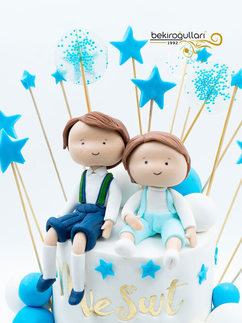 Yıldız Süslemeli Pasta