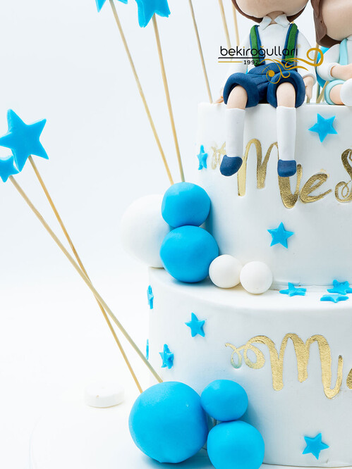 Yıldız Süslemeli Pasta