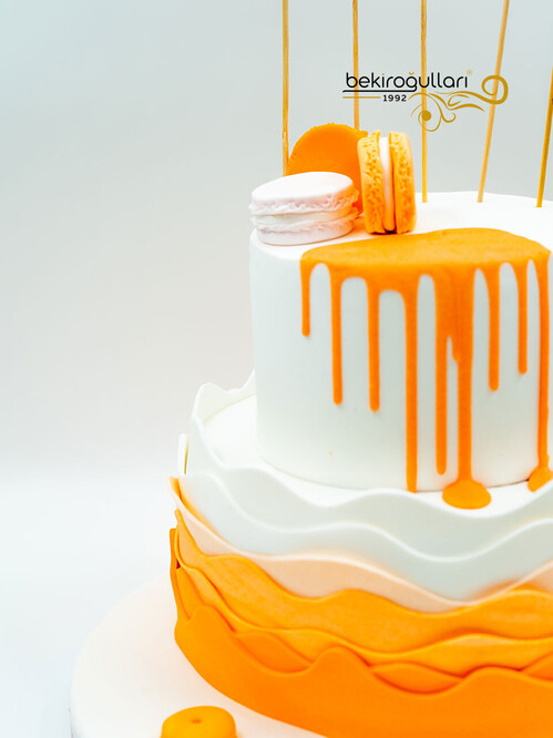 Yıldız ve Macaron Temalı Pasta