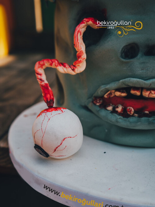 Zombi Temalı Konsept Pasta