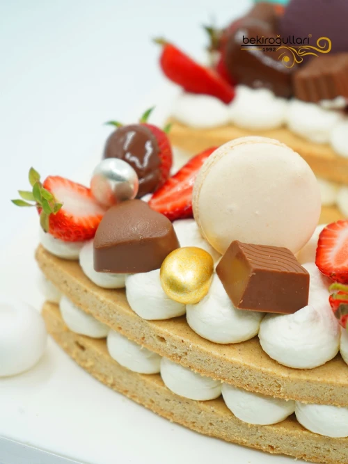 5 Rakamı Kurabiye Pasta