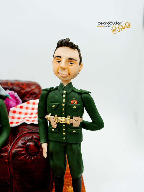 Aile Temalı Özel Tasarım Pasta