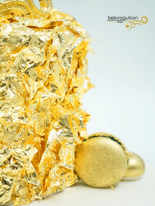 Altın Kaplama Butik Pasta
