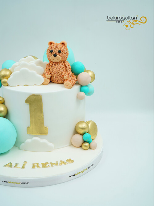 Ayıcık Detaylı Butik Pasta