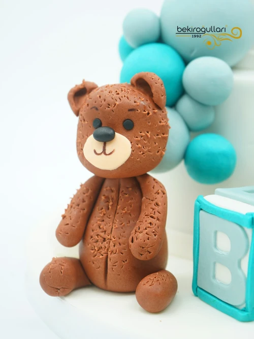 Ayıcık Ve Toplar Tasarım Pasta