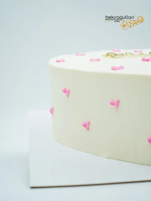 Beyaz Kalp Detay Naked Pasta