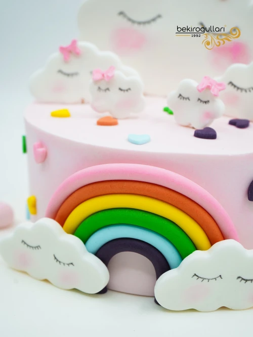 Bulut Ve Gökkuşağı Butik Pasta