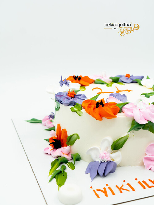 Çiçek Desenli Naked Pasta