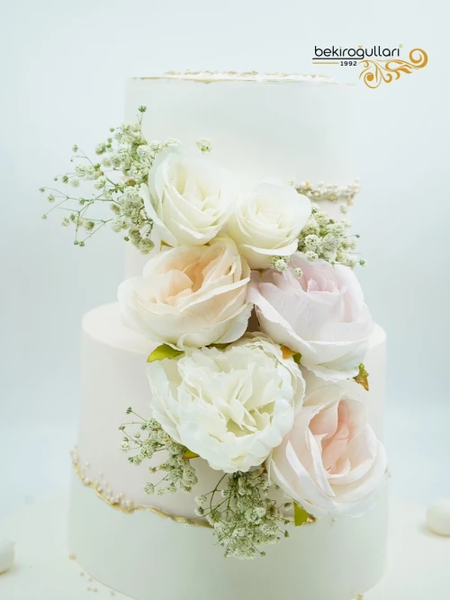 Çiçek Detay Nişan Pastası