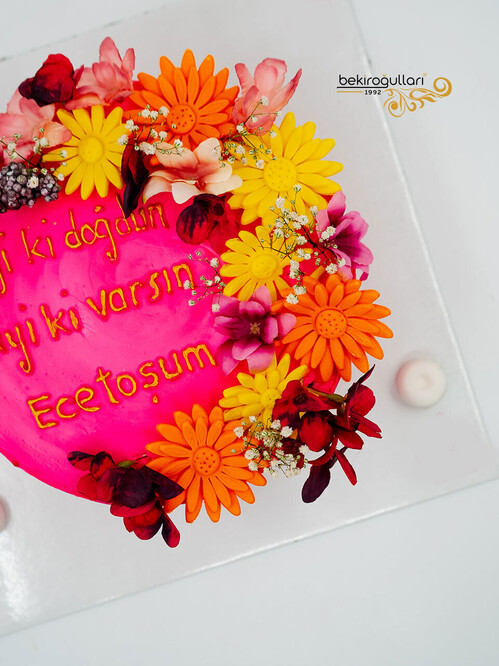 Çiçek Süslemeli Naked Pasta