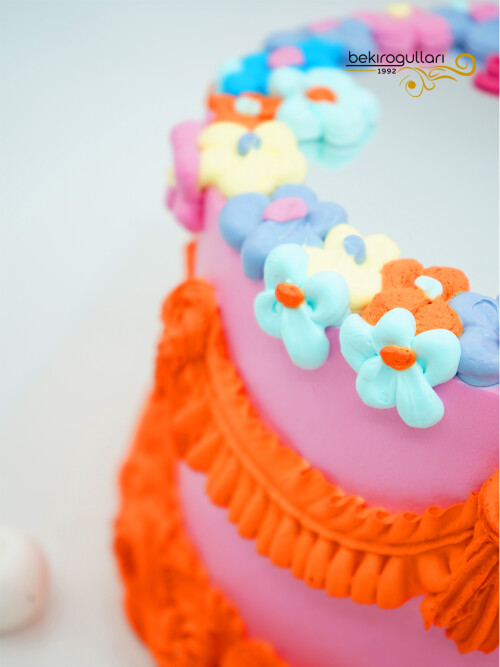 Çiçek Süslemeli Selfie Naked Cake
