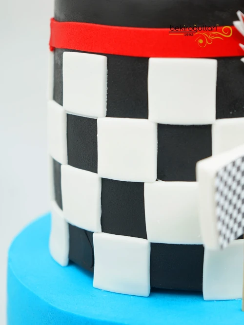 Çizgi Film Tasarım Pasta