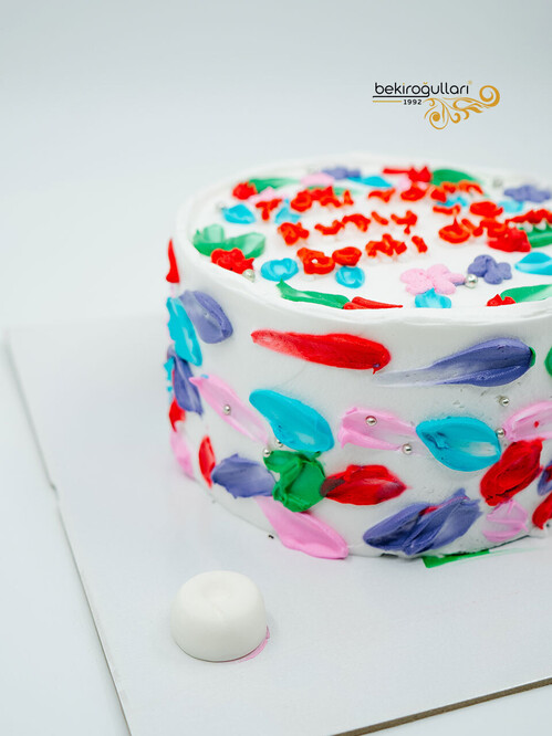 Çok Renkli Naked Sıvama Pasta